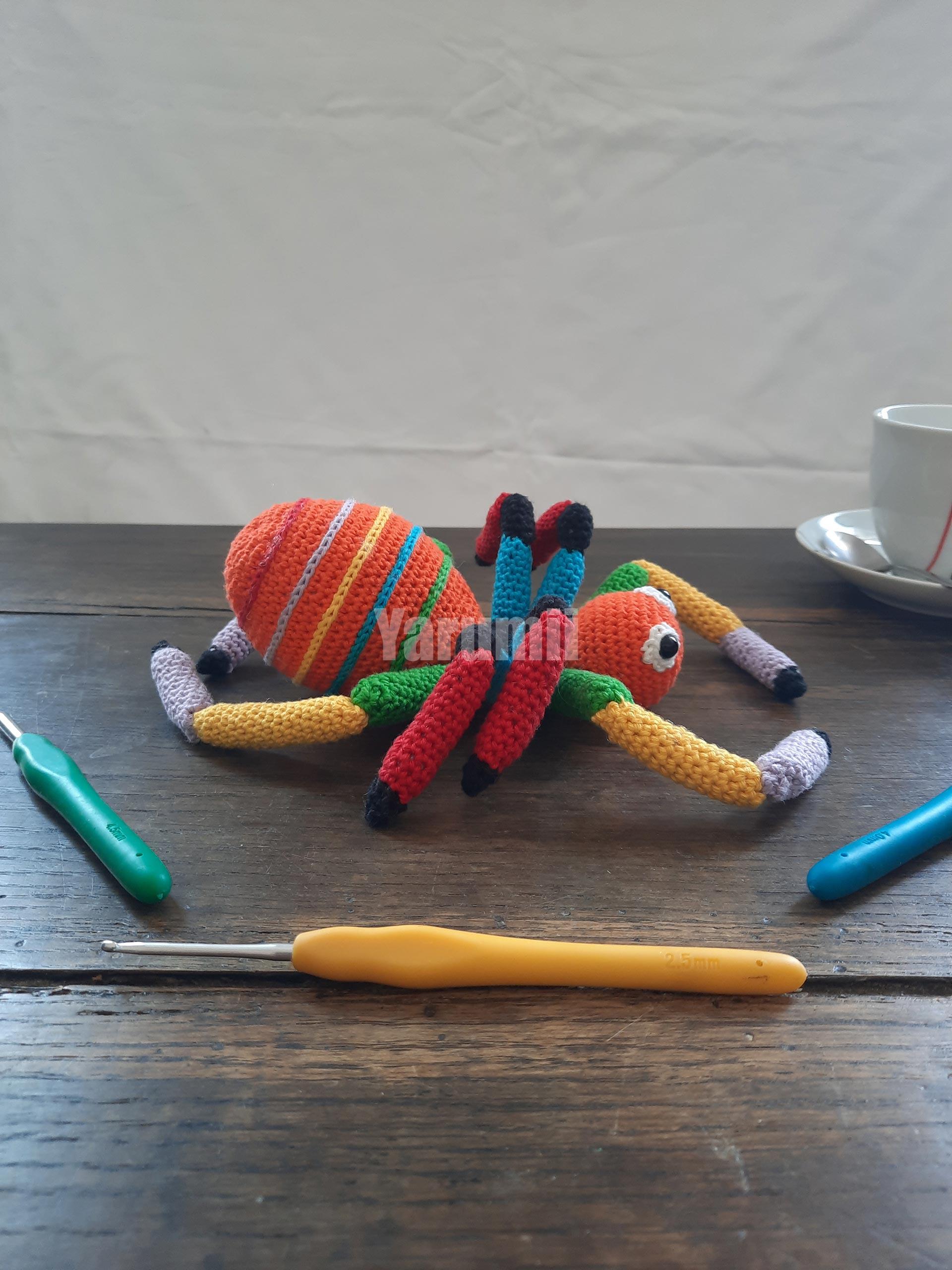 Araignée au crochet - Création Yarumii Araignée au crochet - Création Yarumii
