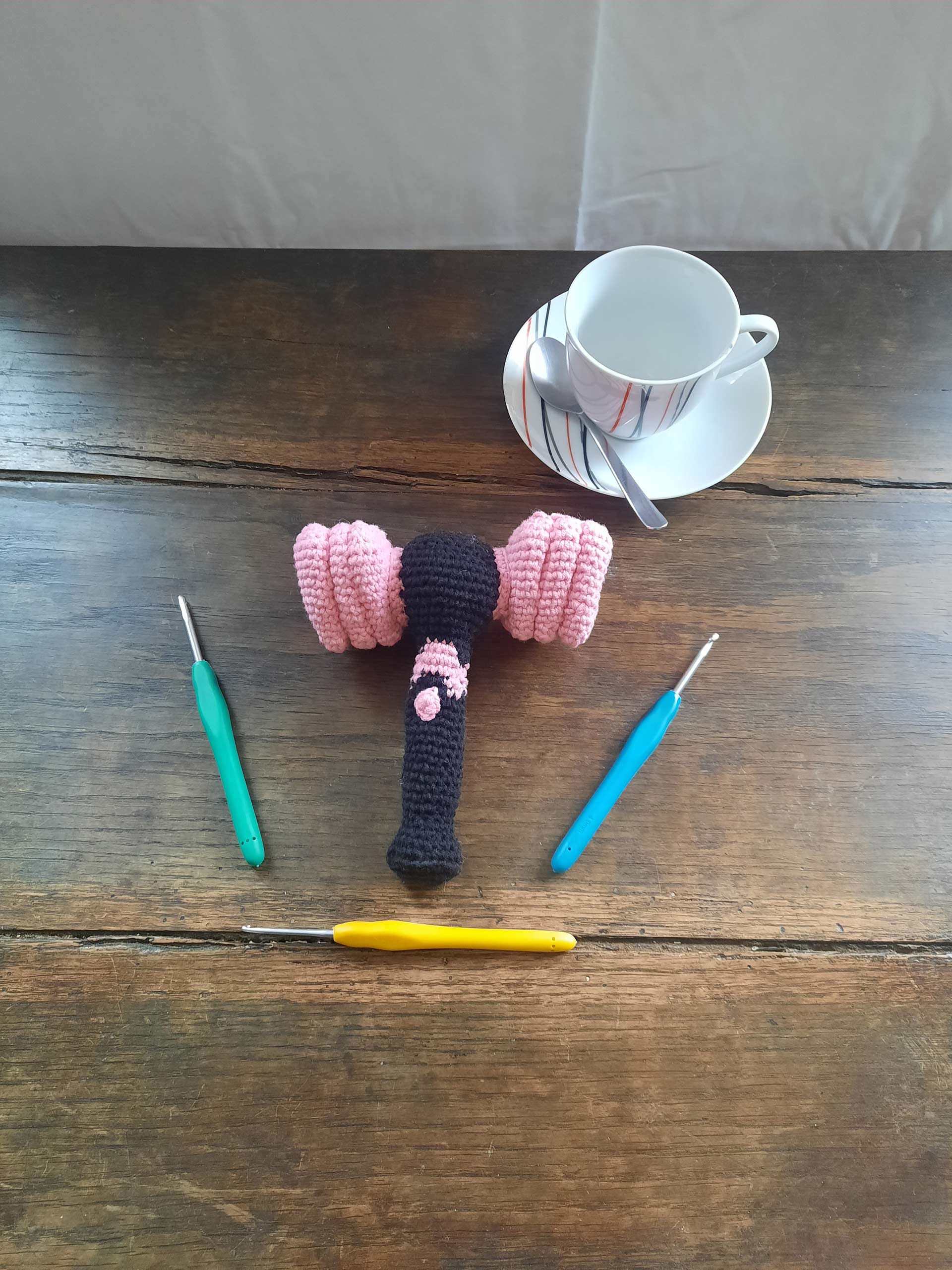 Lightstick "Bi-ping-pong" des Blackpink au crochet Lightstick "Bi-ping-pong" des Blackpink au crochet