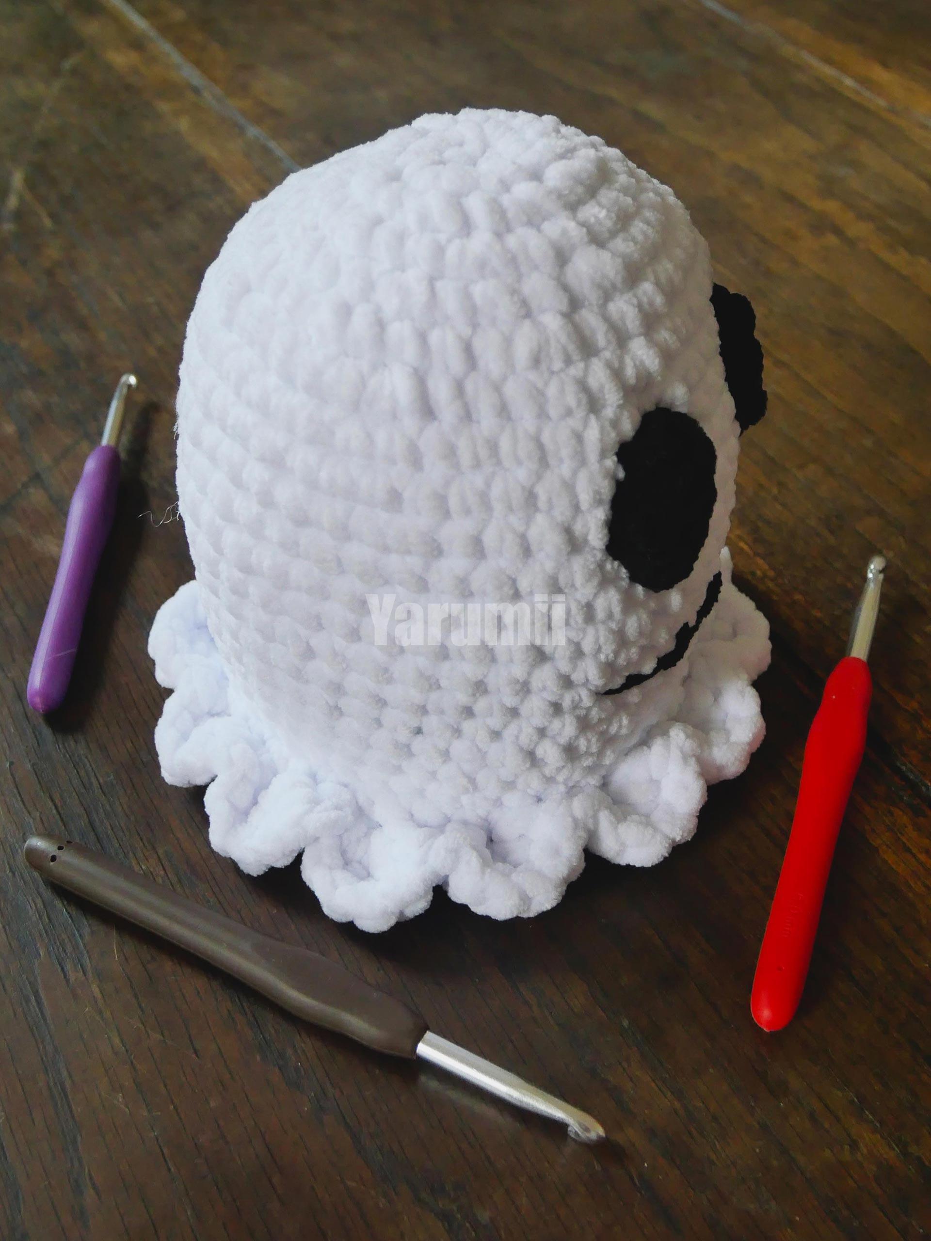 Fantôme au crochet - Création Yarumii Fantôme au crochet - Création Yarumii