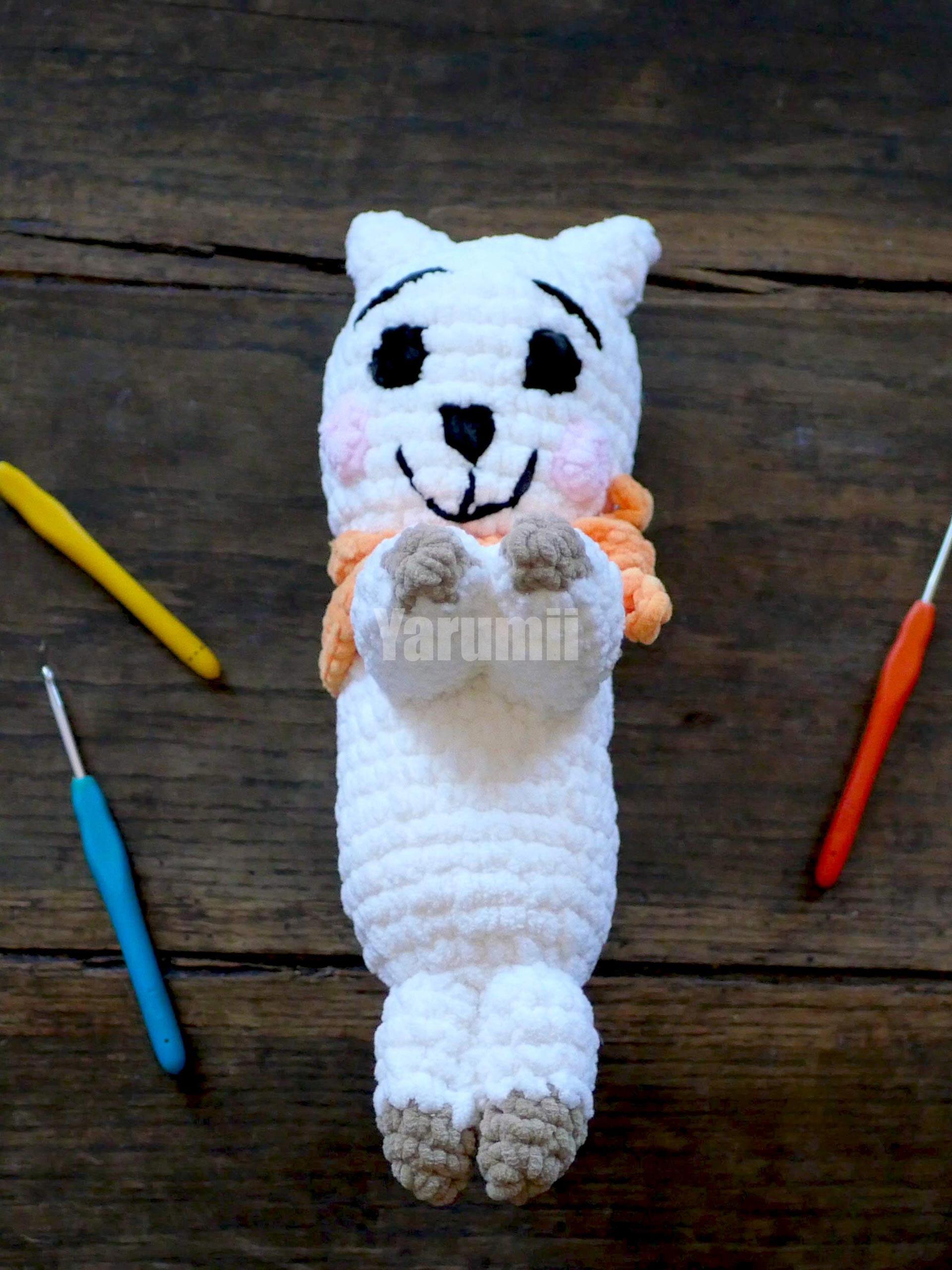 RJ BT21 - Jin BTS au crochet - Yarumii RJ BT21 - Jin BTS au crochet - Yarumii