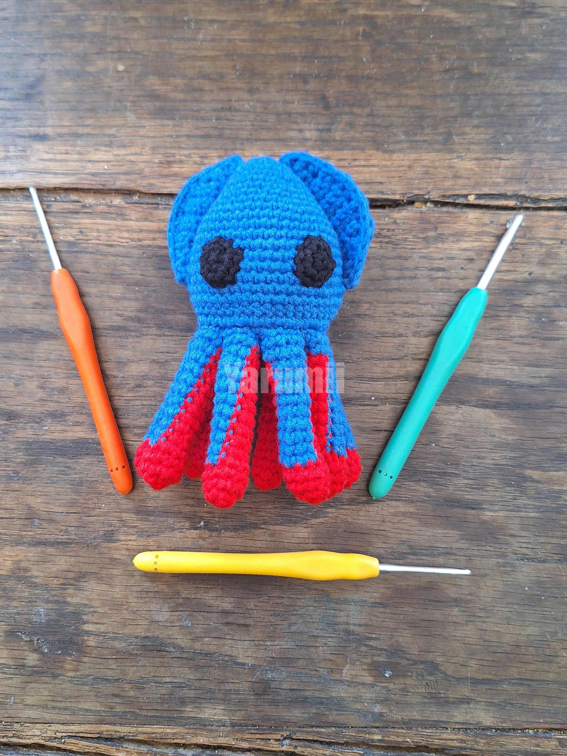 Calamar au crochet Calamar au crochet - Création Yarumii
