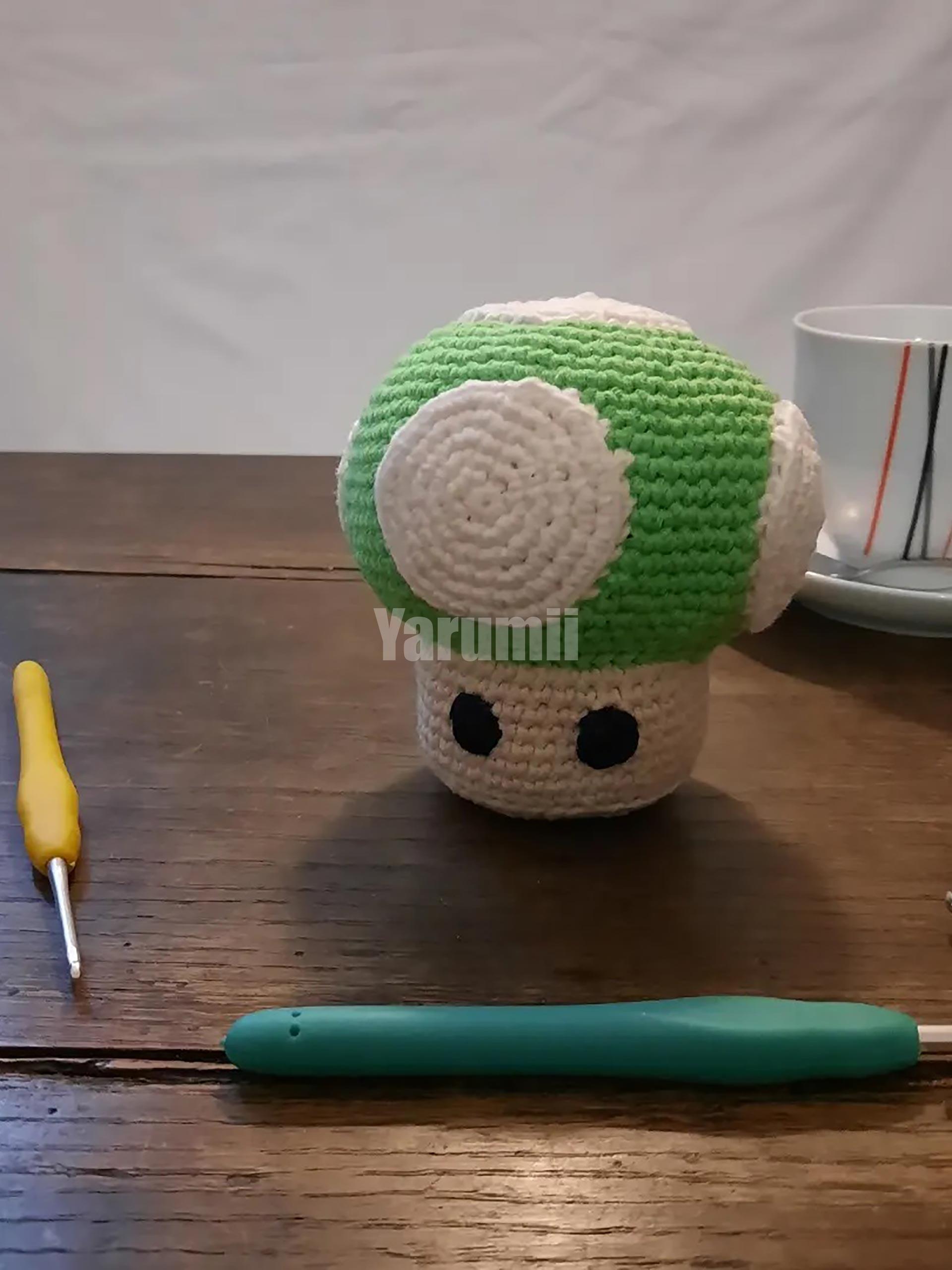 Champignon 1up (vert) au crochet Champignon 1up (vert) au crochet - Yarumii