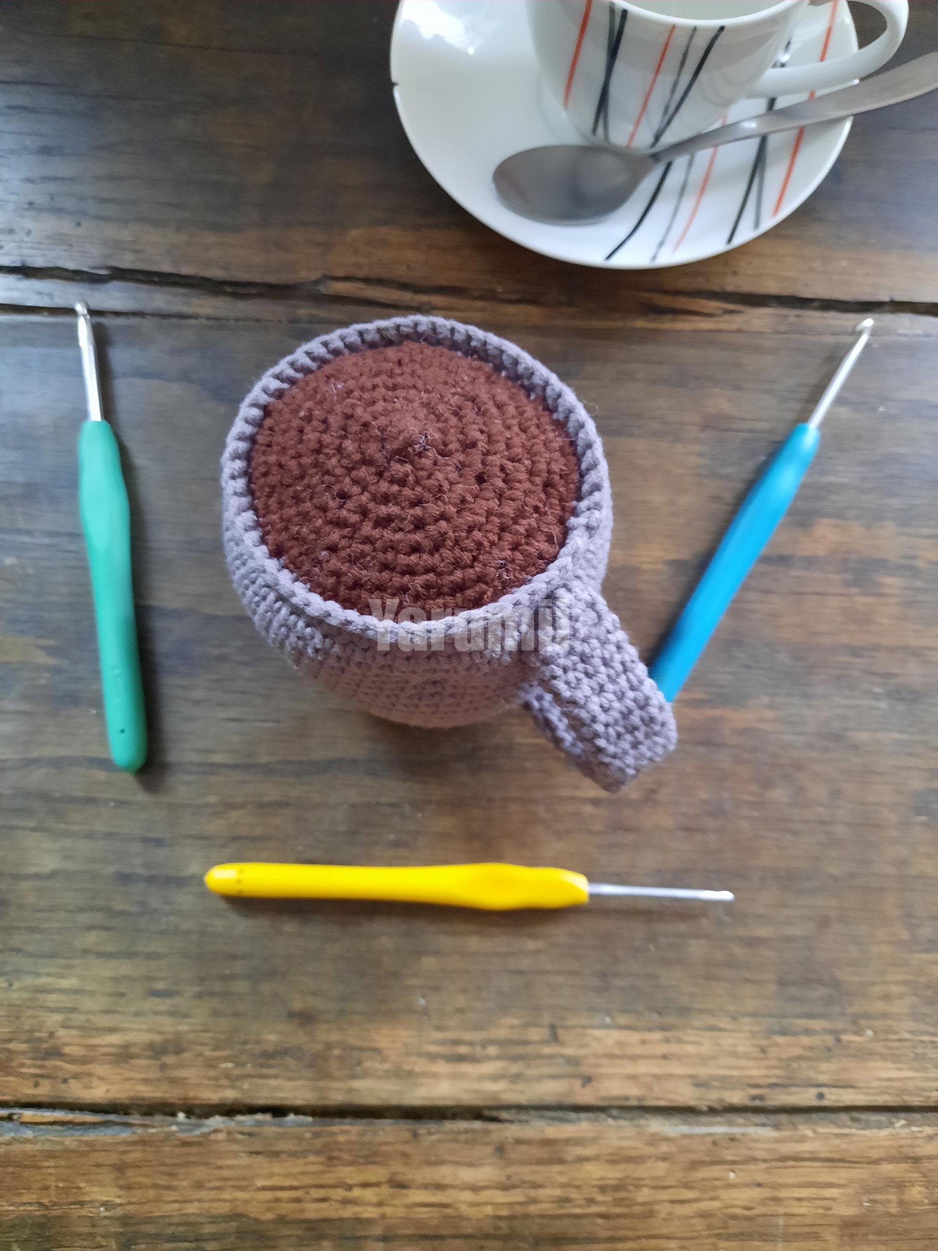 Chocolat chaud au crochet - Yarumii Chocolat chaud au crochet - Yarumii