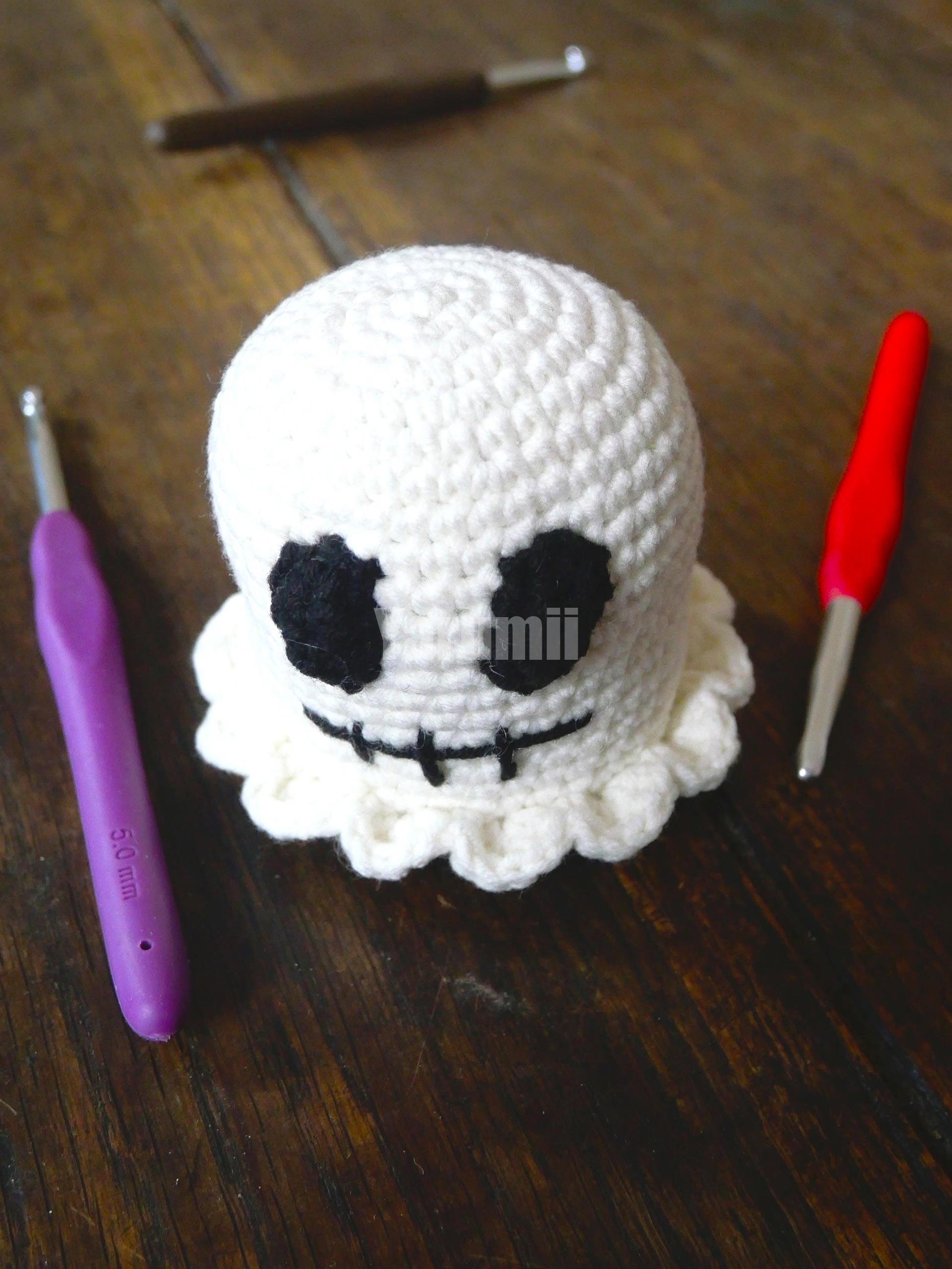 Fantôme au crochet - Création Yarumii Fantôme au crochet - Création Yarumii