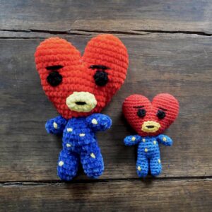 Tata BT21 - V BTS au crochet