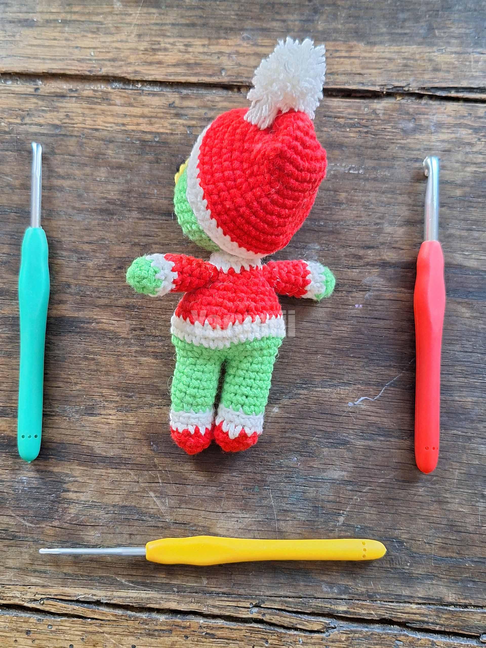 Grinch au crochet - Yarumii Grinch au crochet - Yarumii