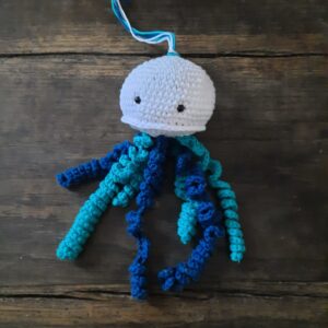 Méduse au crochet