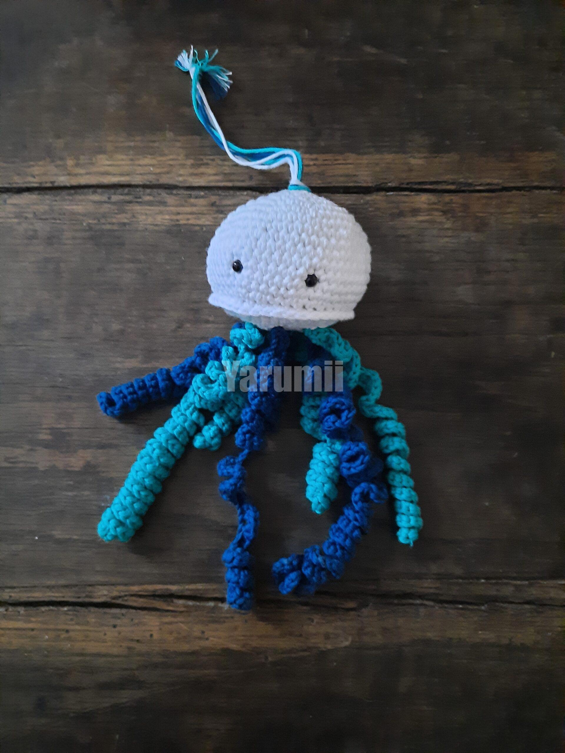 Méduse au crochet - Création Yarumii Méduse au crochet - Création Yarumii