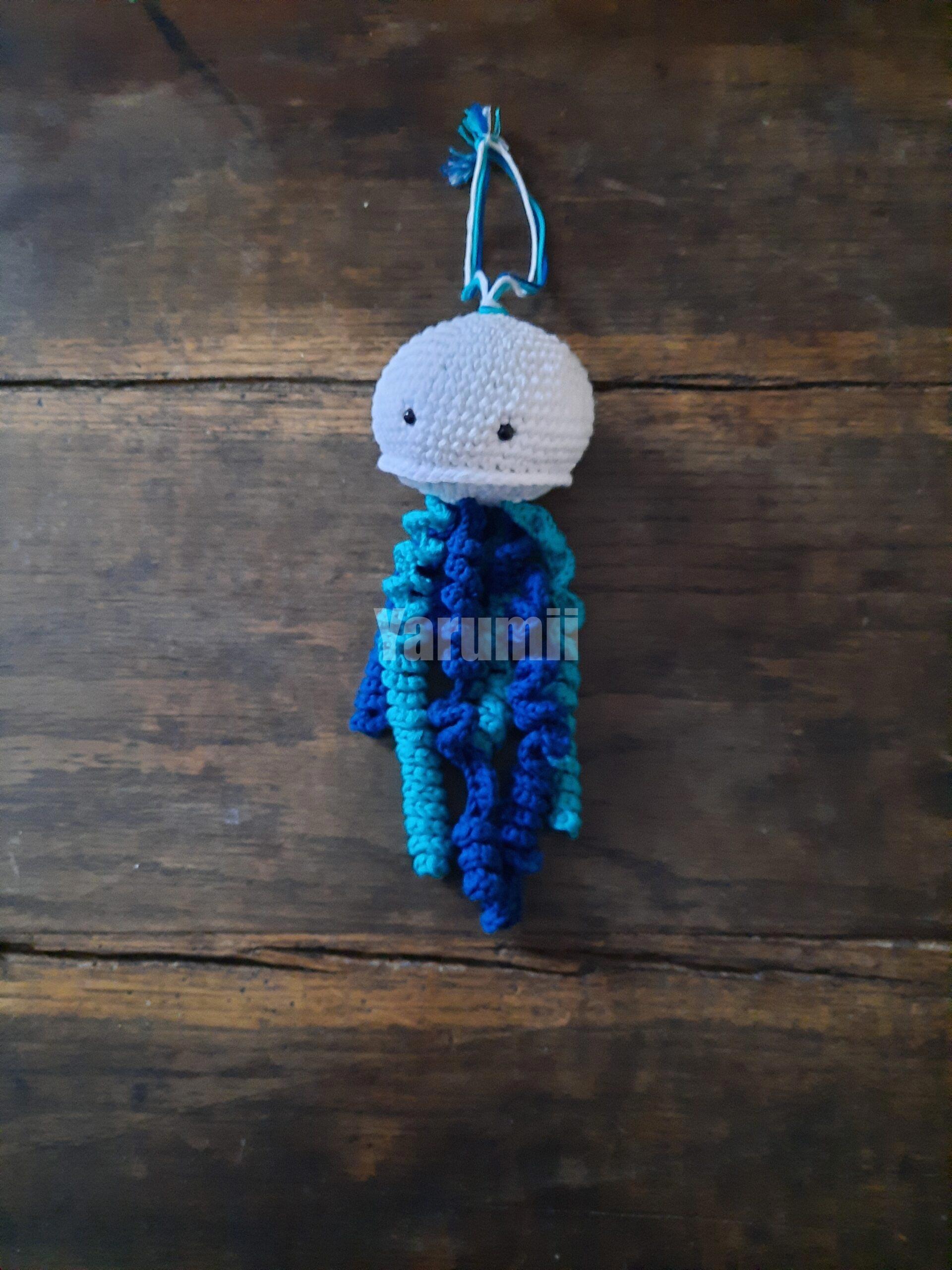 Méduse au crochet - Création Yarumii Méduse au crochet - Création Yarumii