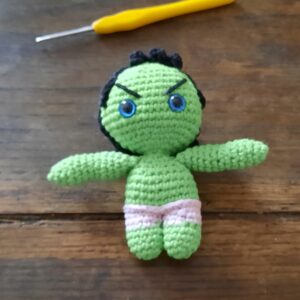 Mini-Hulk au crochet