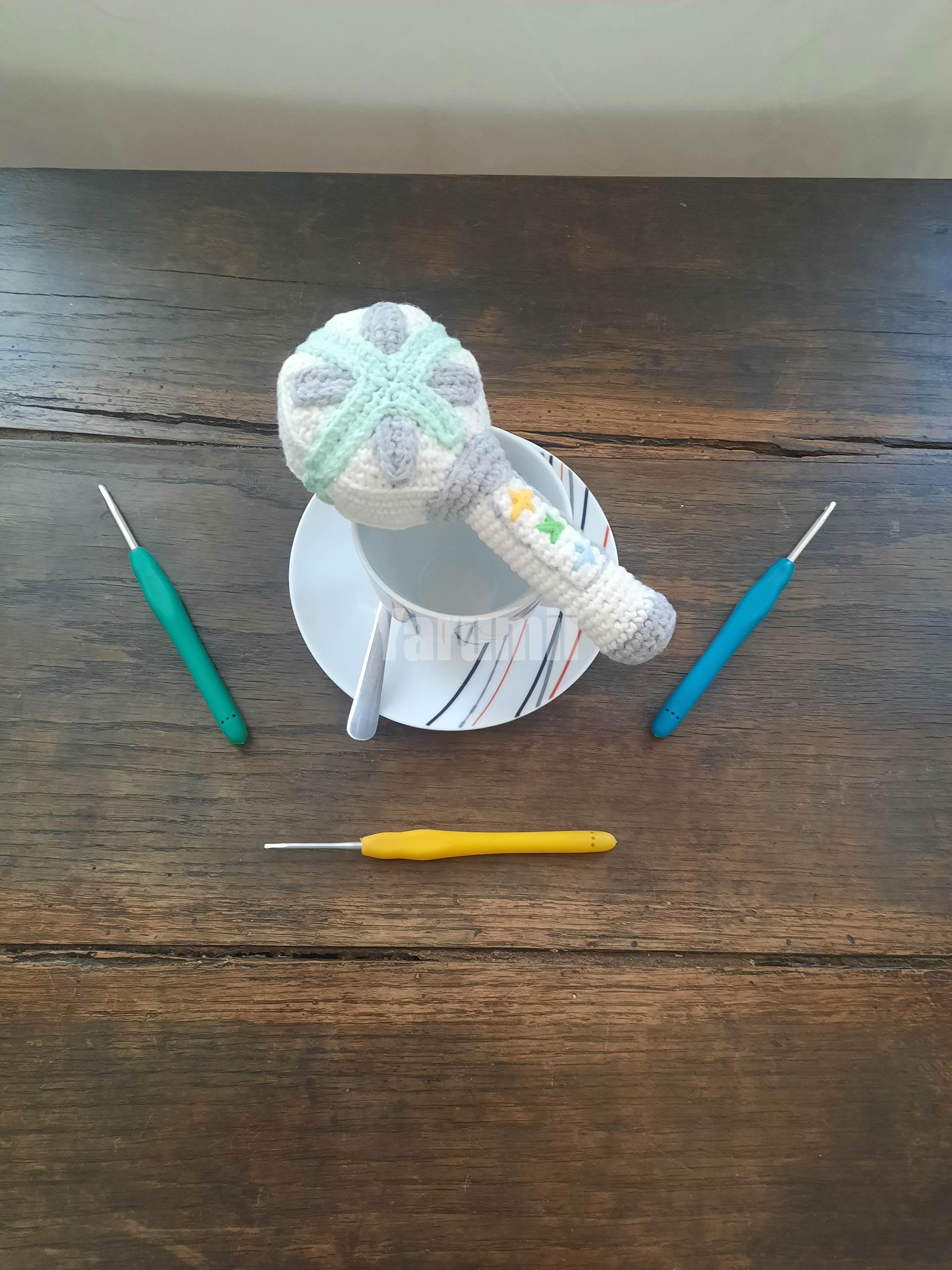 Lightstick "MoaBong" des TXT au crochet - Yarumii Lightstick "MoaBong" des TXT au crochet - Yarumii