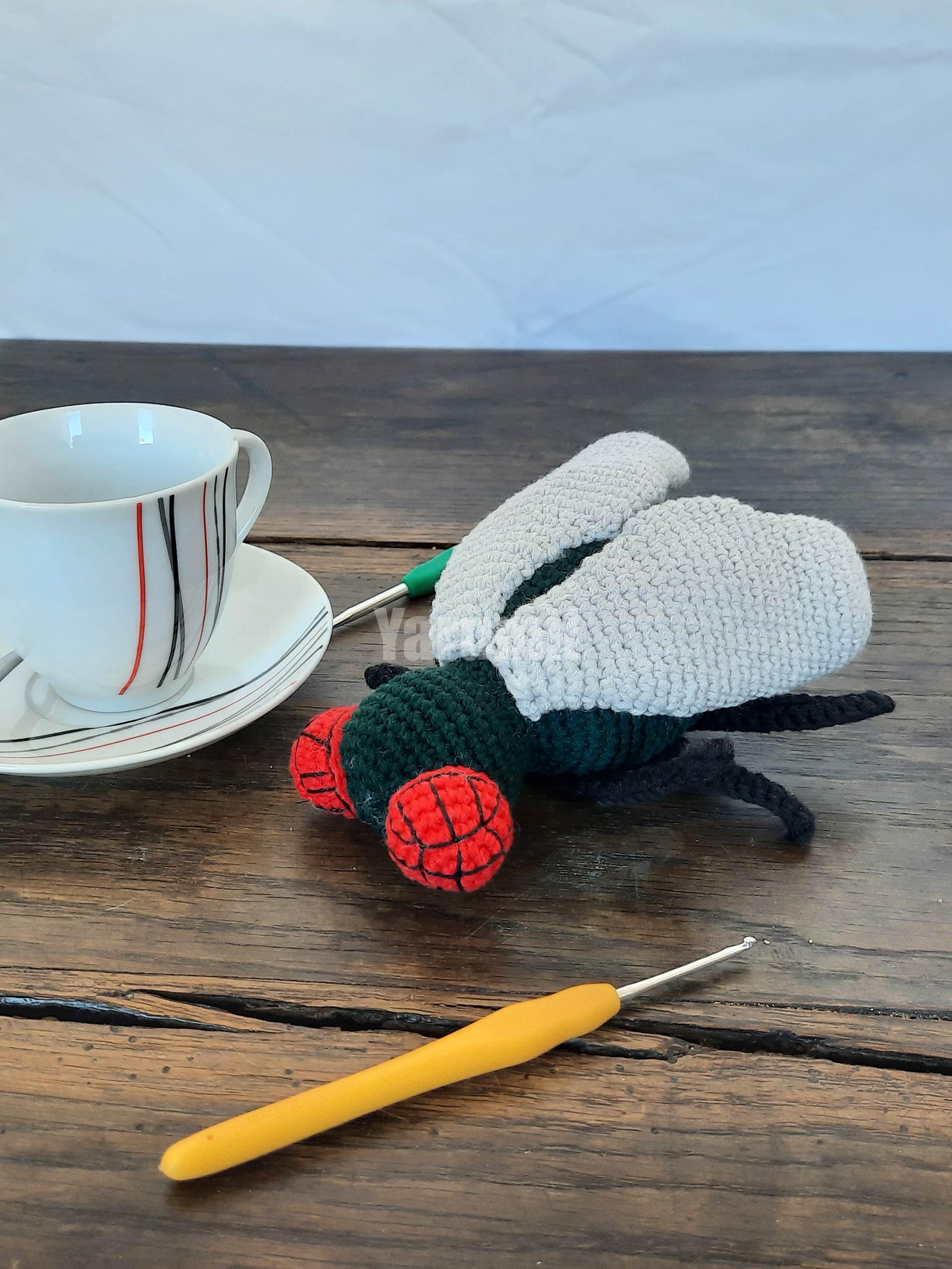 Mouche au crochet - Création Yarumii Mouche au crochet - Création Yarumii