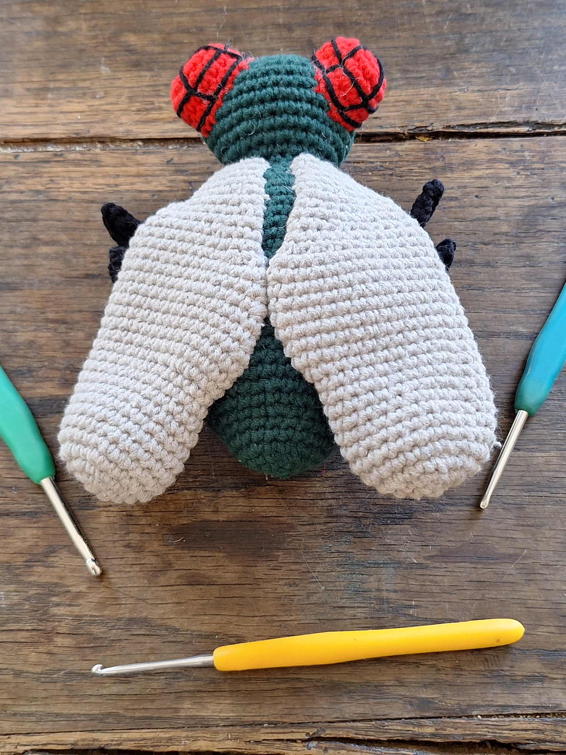 Mouche au crochet Mouche au crochet