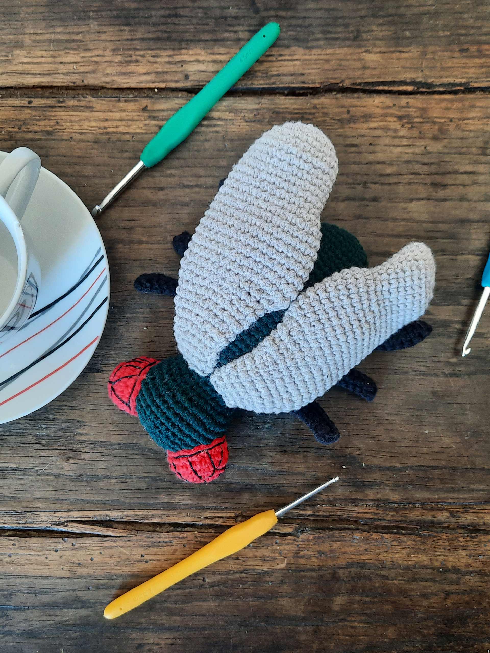 Mouche au crochet Mouche au crochet