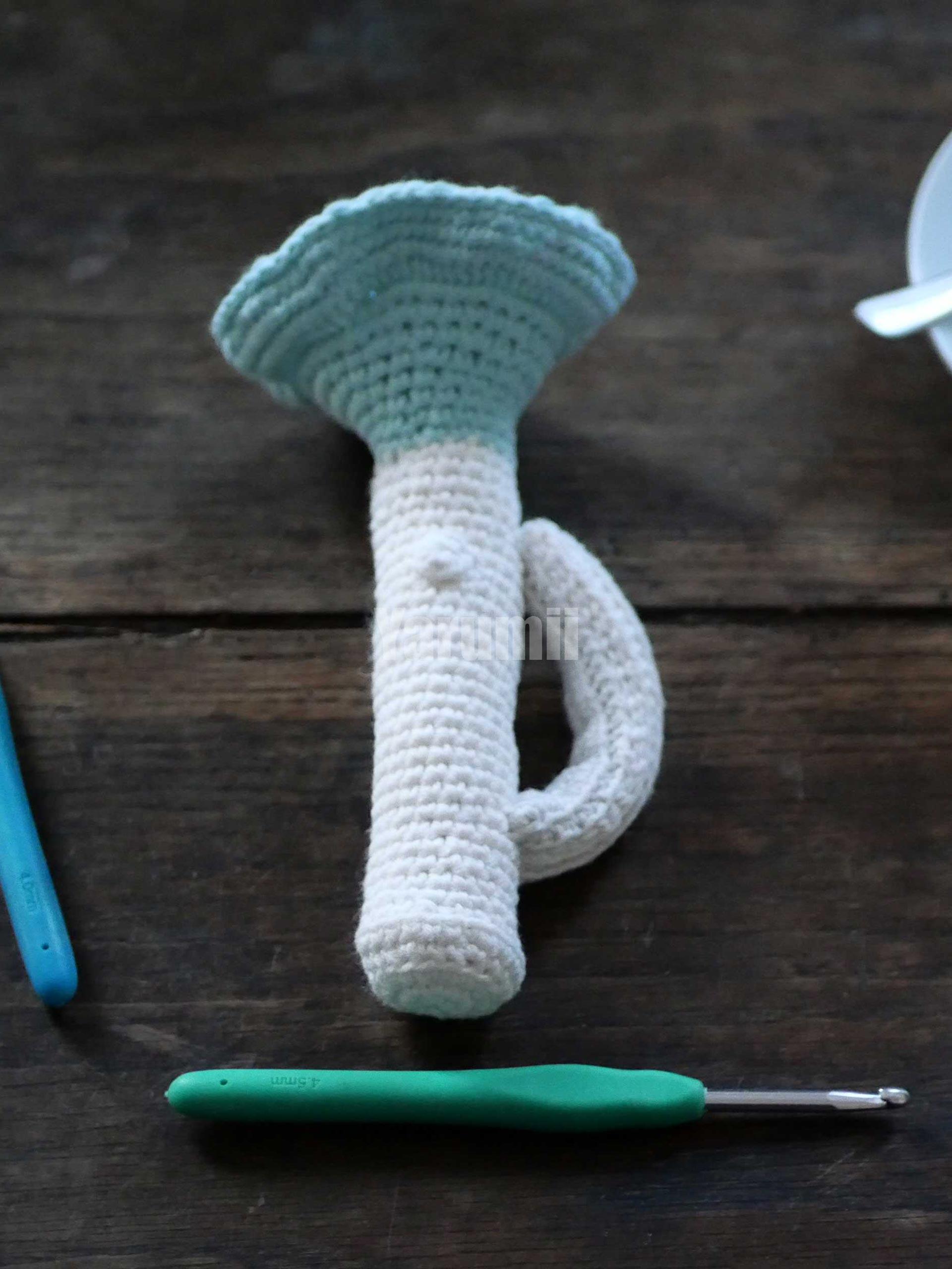 Lightstick "Napalbong" des BtoB au crochet - Yarumii Lightstick "Napalbong" des BtoB au crochet - Yarumii