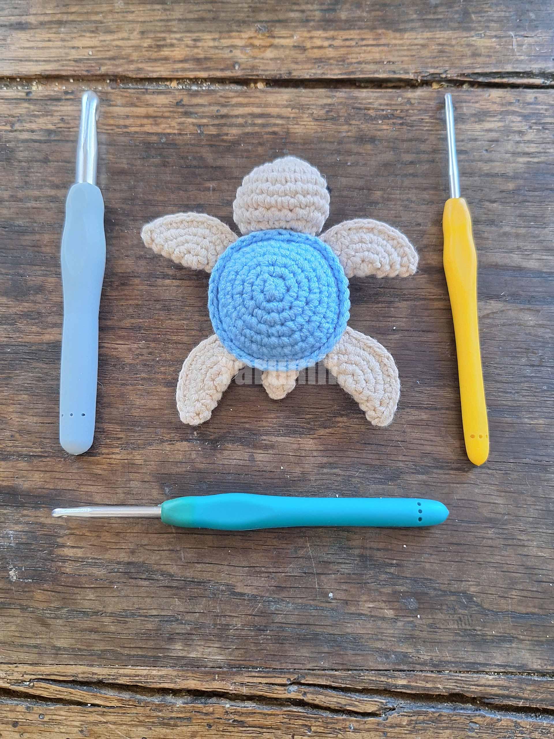 Tortue (bleue) au crochet Tortue (bleue) au crochet - Création Yarumii