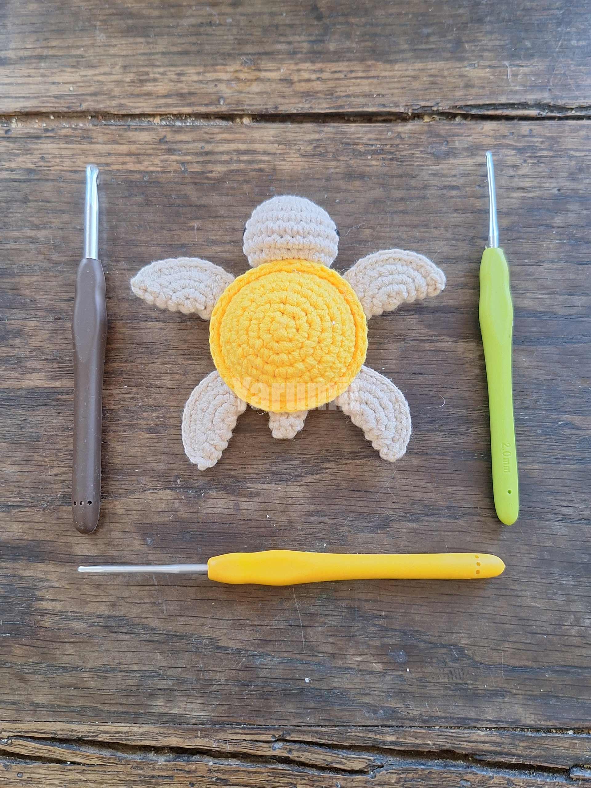 Tortue (jaune) au crochet - Création Yarumii Tortue (jaune) au crochet - Création Yarumii