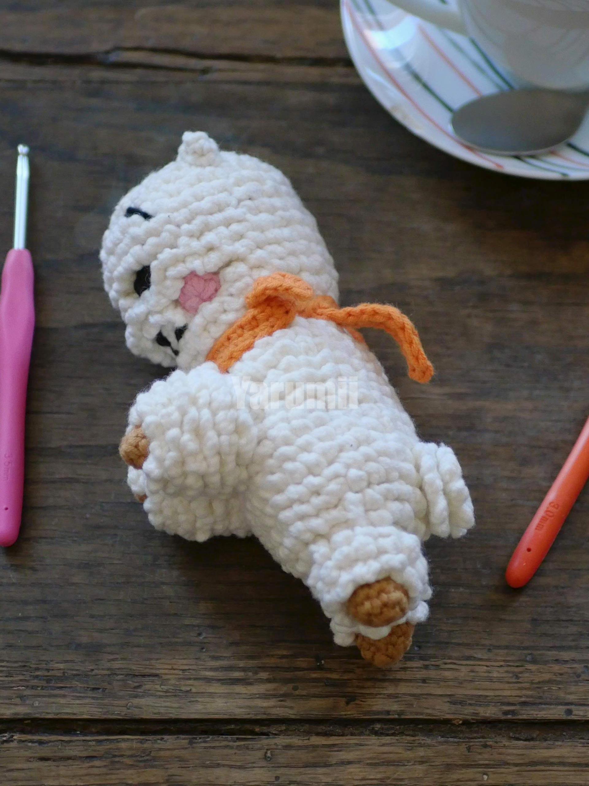 RJ BT21 - Jin BTS au crochet - Yarumii RJ BT21 - Jin BTS au crochet - Yarumii