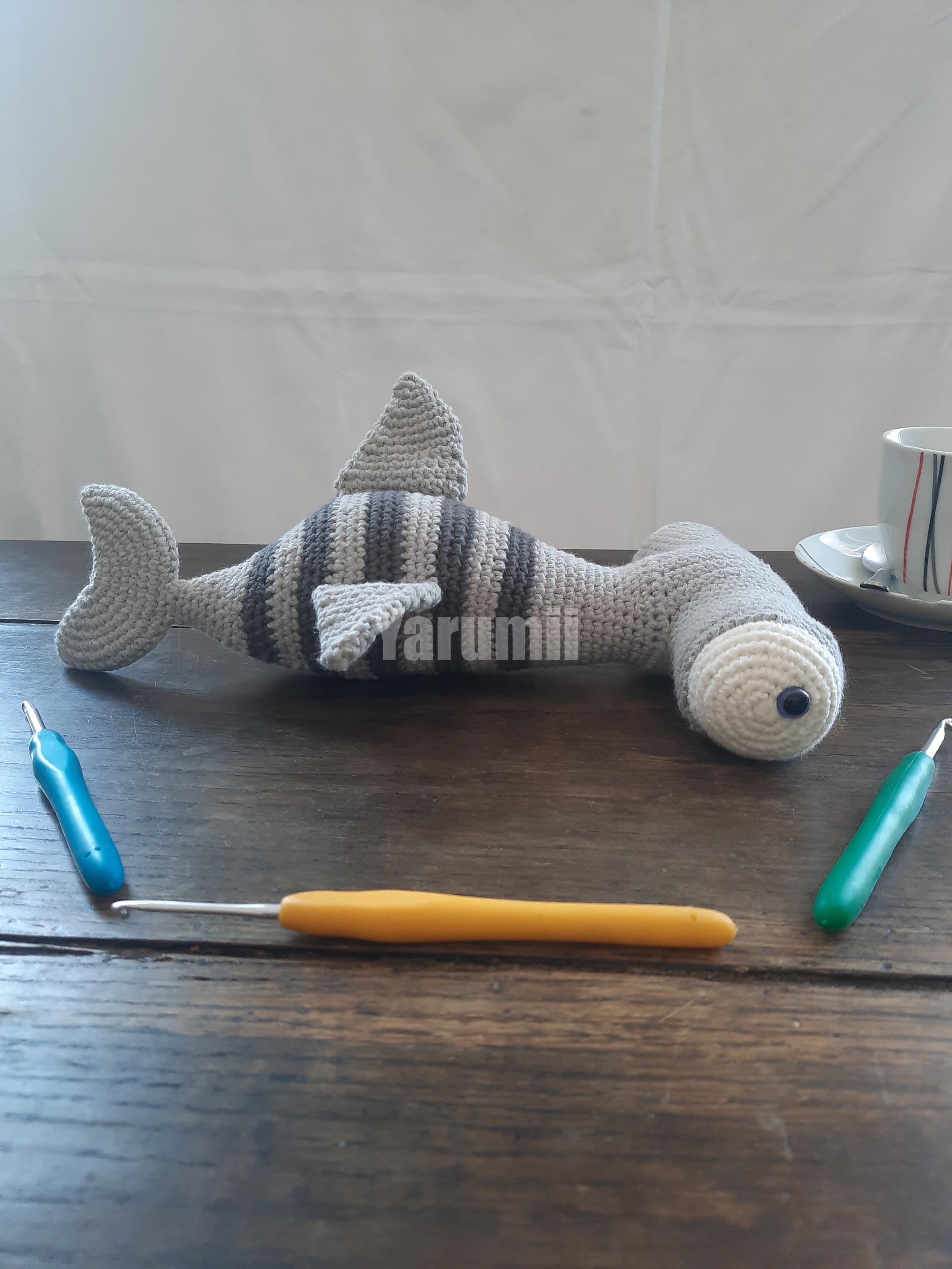 Requin-marteau au crochet - Yarumii Requin-marteau au crochet - Yarumii
