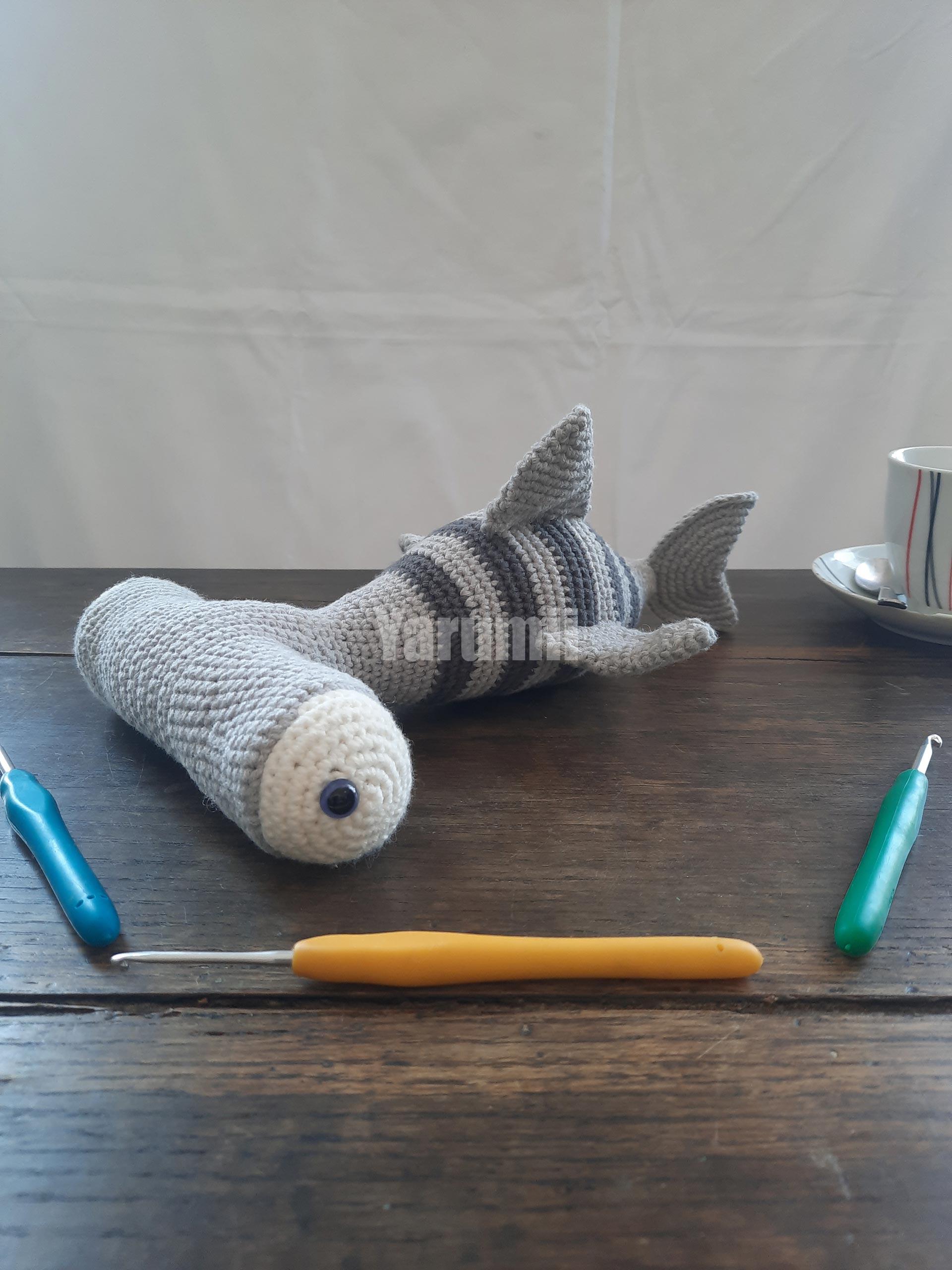 Requin-marteau au crochet - Yarumii Requin-marteau au crochet - Yarumii