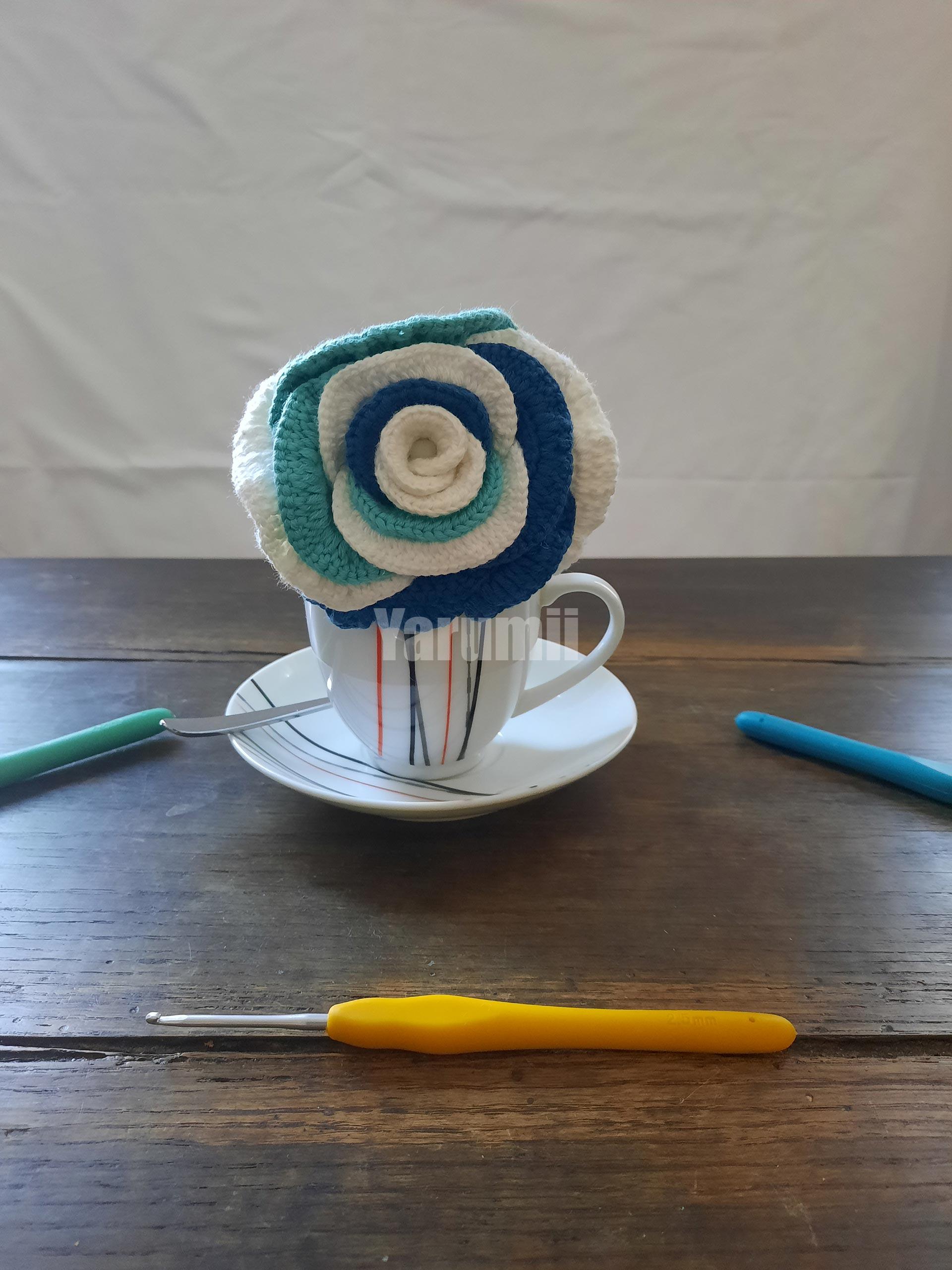 Rose au crochet - Création Yarumii Rose au crochet - Création Yarumii