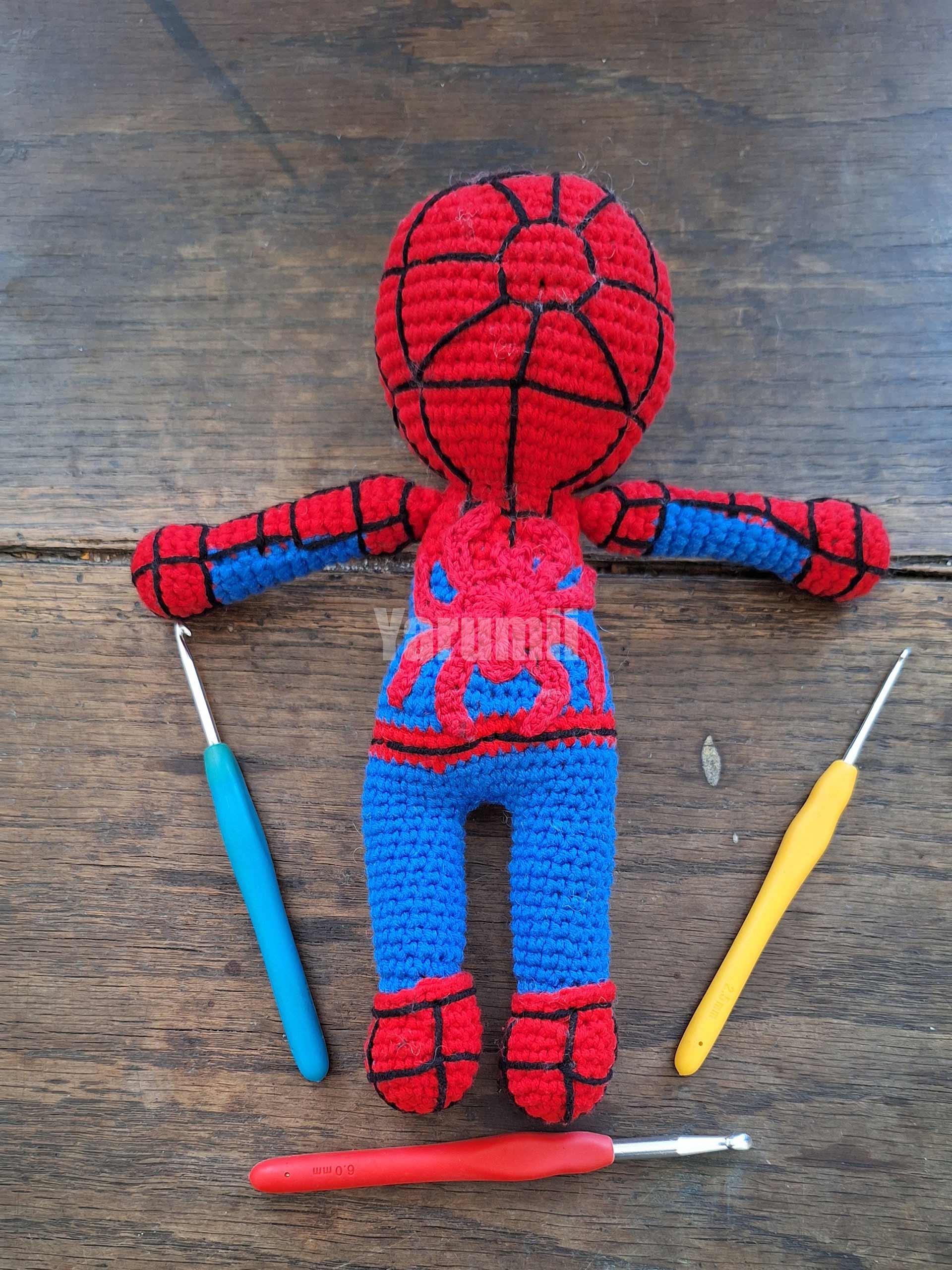 Spiderman au crochet Spiderman au crochet - Yarumii
