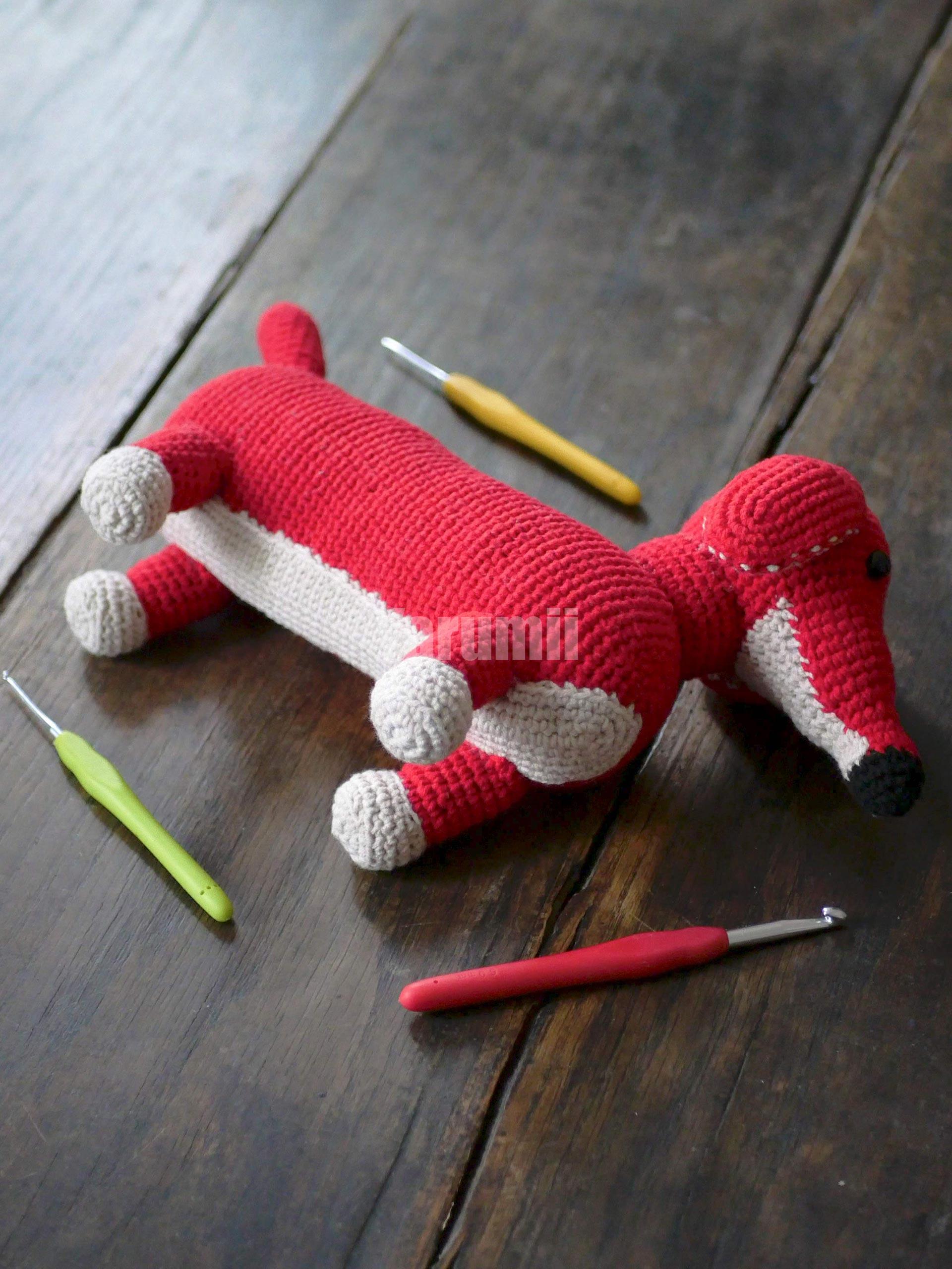 Teckel au crochet - Création Yarumii Teckel au crochet - Création Yarumii