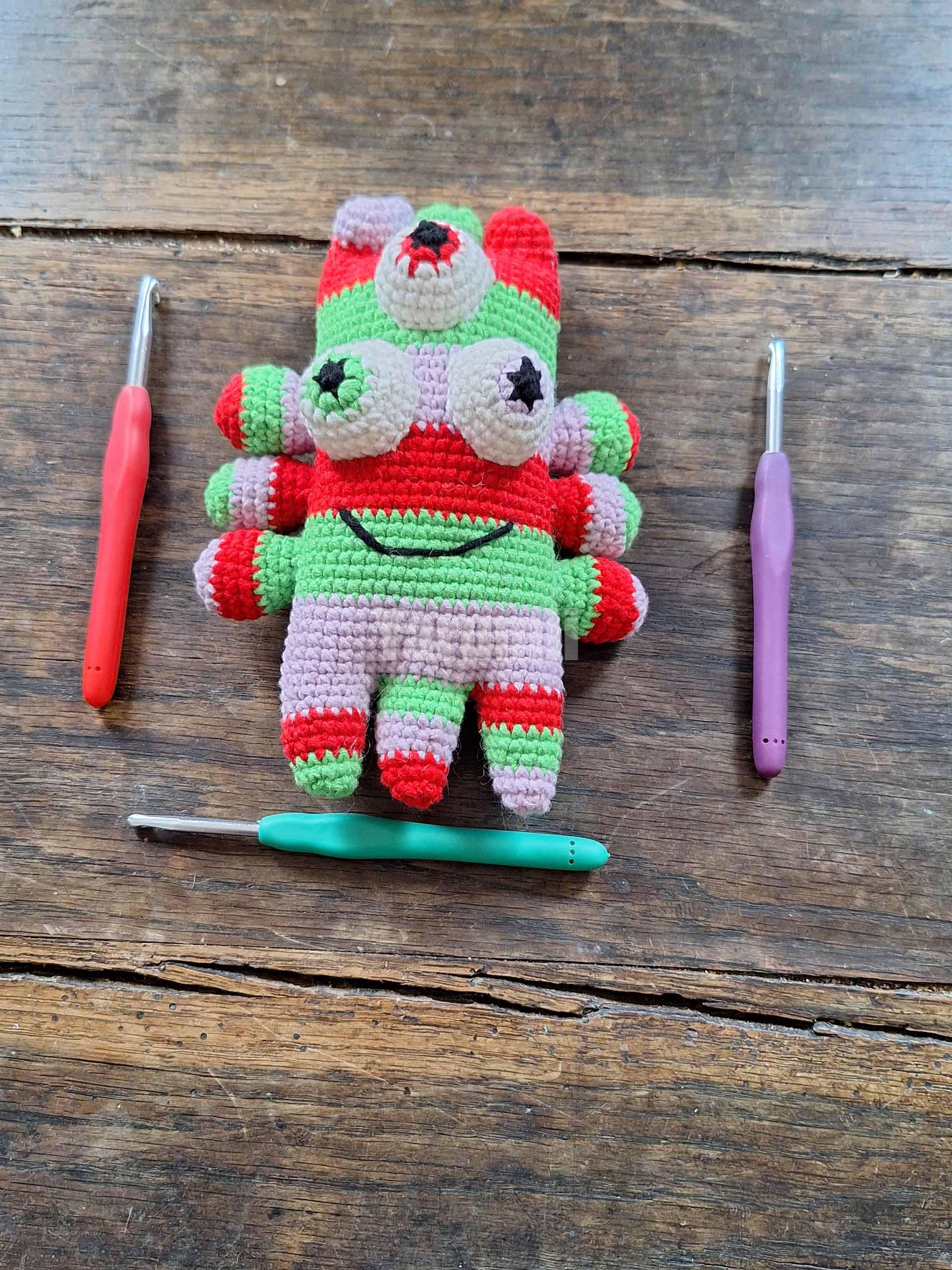 Triclope au crochet - Création Yarumii Triclope au crochet - Création Yarumii