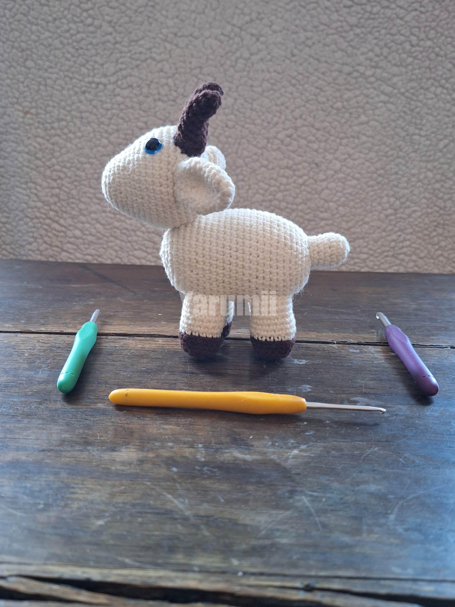 Chèvre au crochet - Création Yarumii Chèvre au crochet - Création Yarumii
