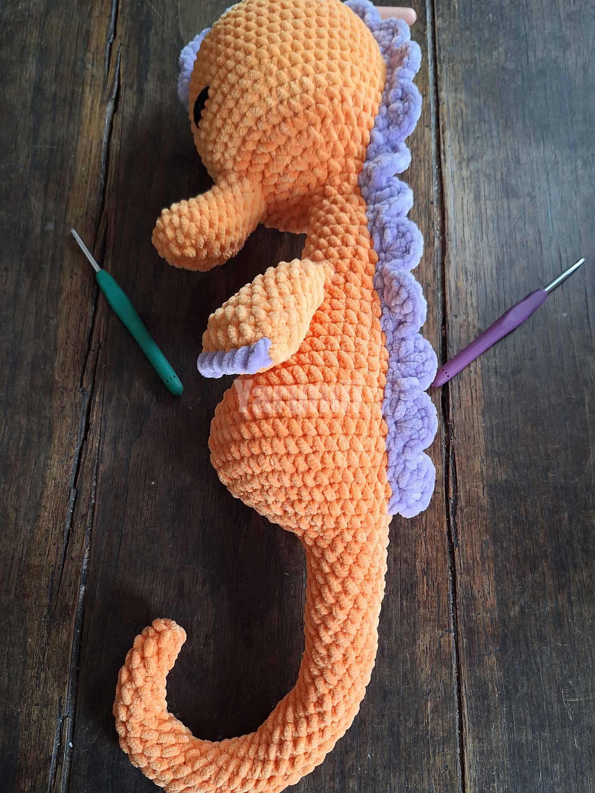 Hippocampe au crochet - Création Yarumii Hippocampe au crochet - Création Yarumii